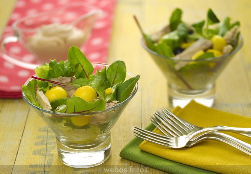 Ensalada de pollo y mango