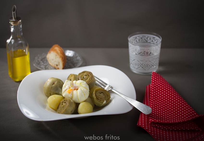 Patatas con alcachofas