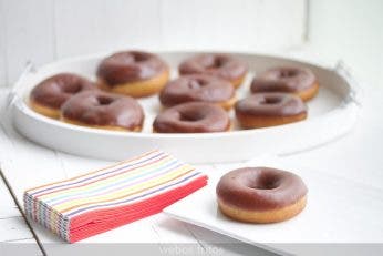 Donuts de chocolate tipo Krispy Creme