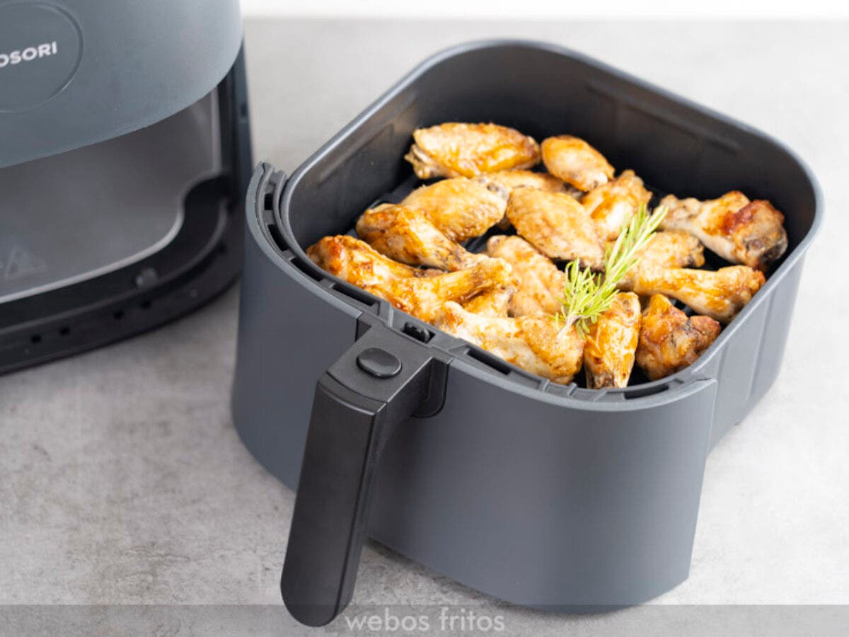 Alitas de pollo en freidora de aire — webos fritos